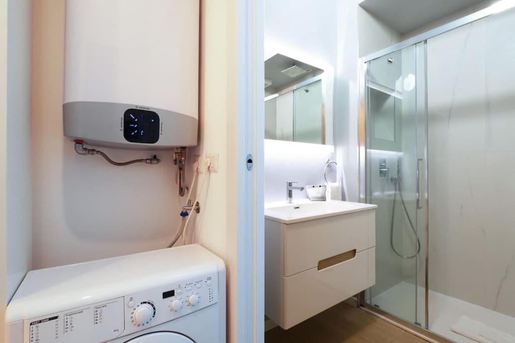 Contempora Apartments - Bilocale Via Verro Milan Bagian luar foto