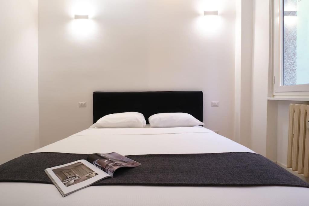 Contempora Apartments - Bilocale Via Verro Milan Bagian luar foto