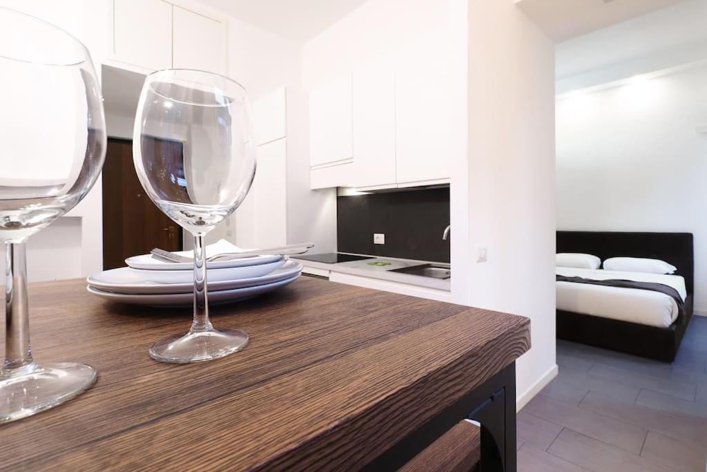 Contempora Apartments - Bilocale Via Verro Milan Bagian luar foto
